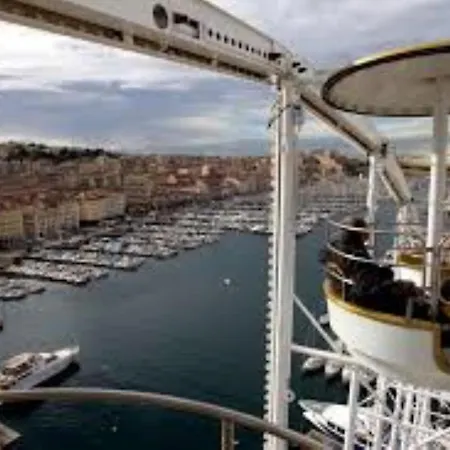 Studio Charles De Gaulle - Vieux Port Marseille Exterior photo